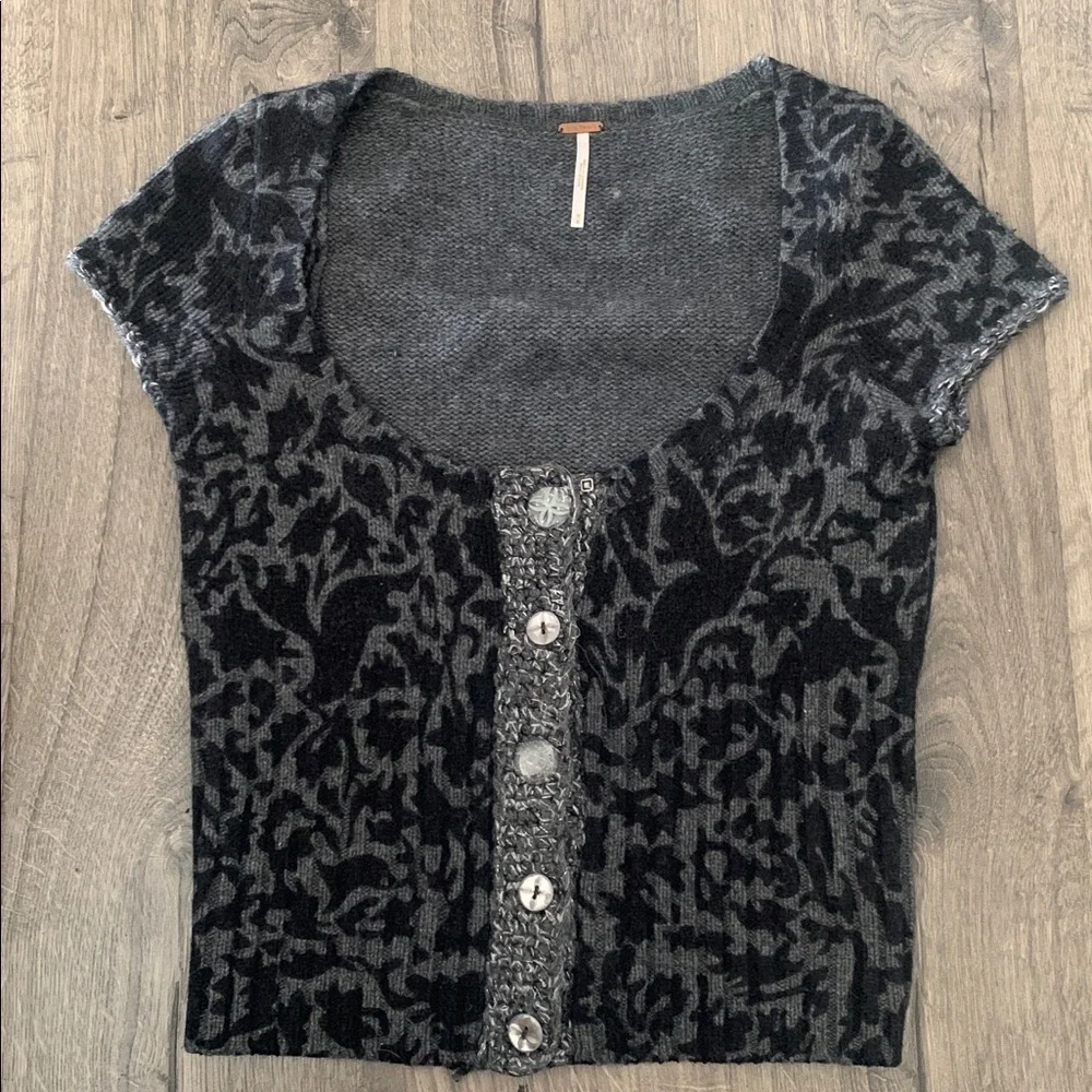 Free People Womens Cardigan Sweater Cropped Lambswool Rabbit Short Sleeve Sz M